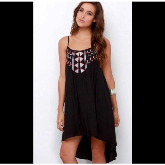 BB Dakota Kase Black Embroidered High-Low Dress XS - Picture 2 of 10